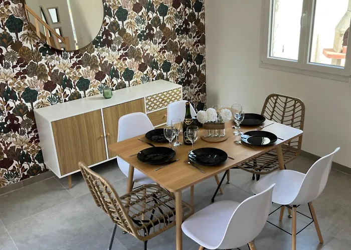 Holiday home Eau Ponts-et-Marais